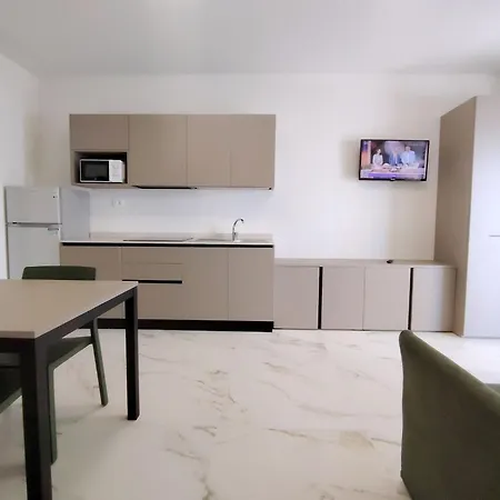 Stylish Flat With Terrace For Your In * Bibione